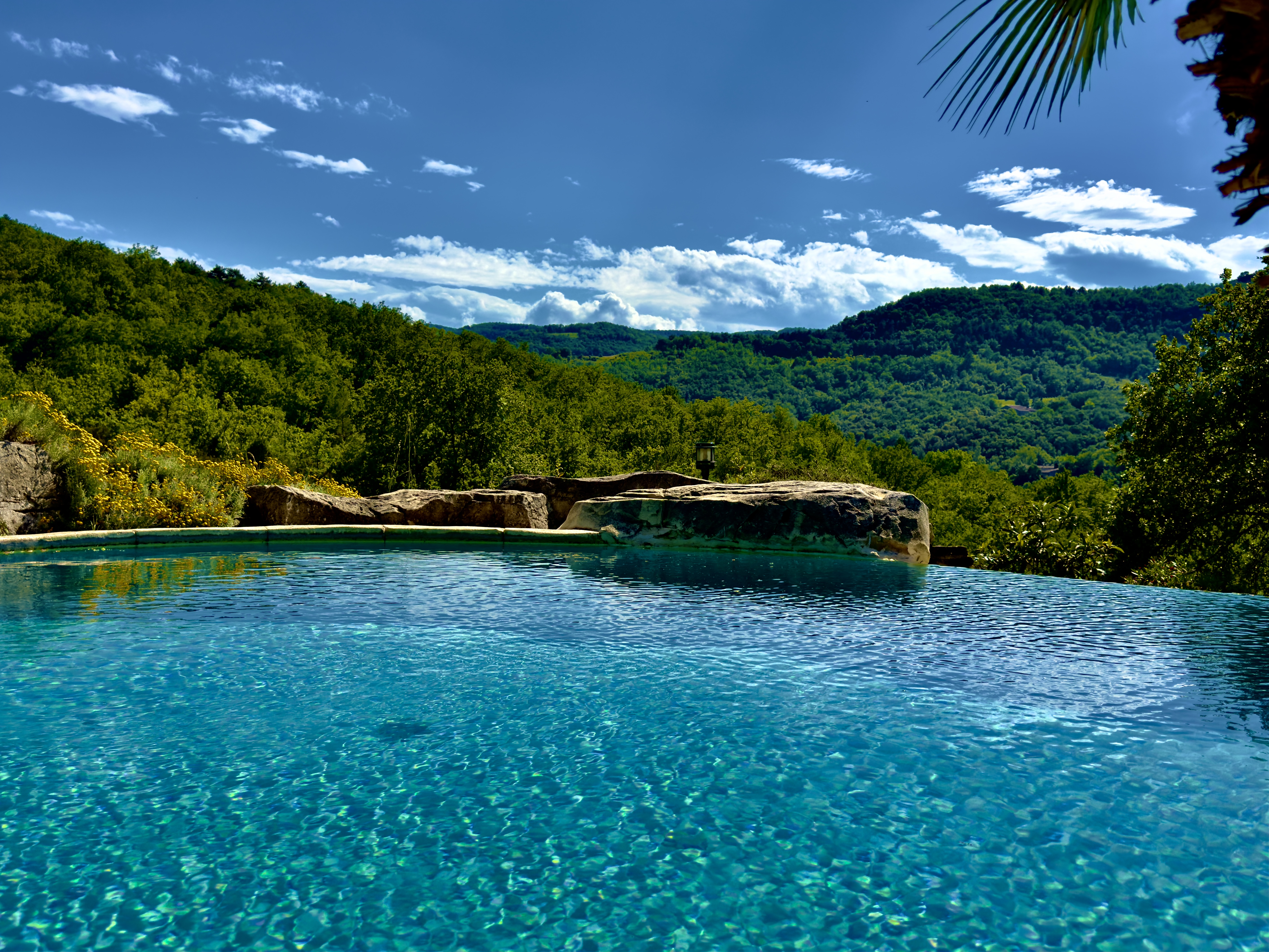 Grand salon de réception au Château de Tournou